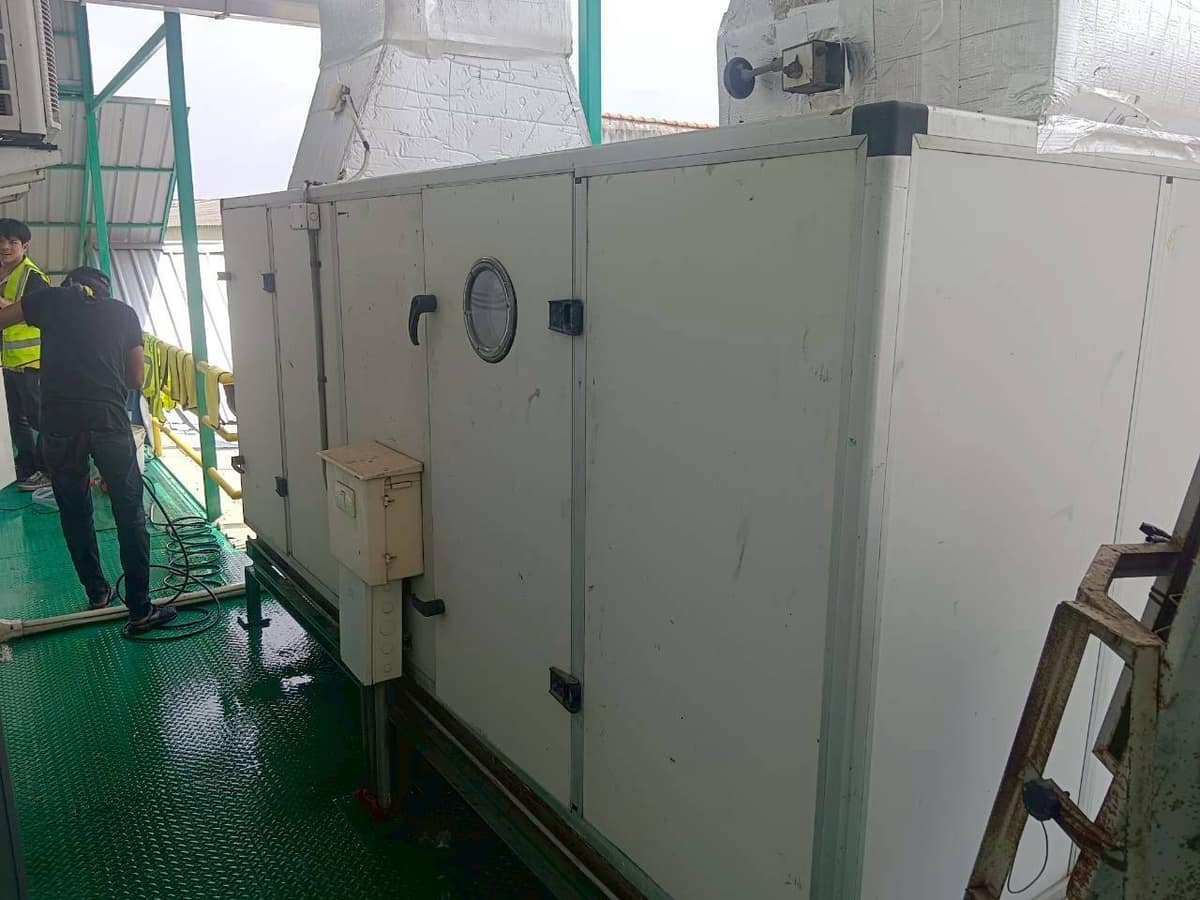 ดูแลชุด AHU (Air Handling Unit) ภายในโรงงาน — ORGCARE Engineering & Services