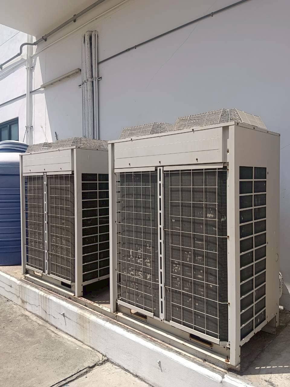 บำรุงรักษาชุด Condensing Unit บนดาดฟ้าอาคาร — ORGCARE Engineering & Services